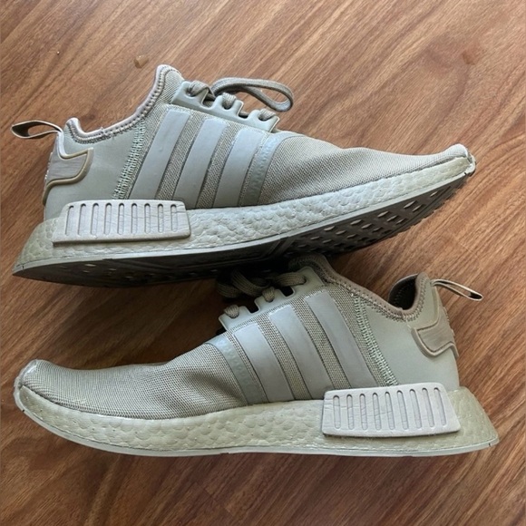 Adidas NMD - Picture 2 of 5